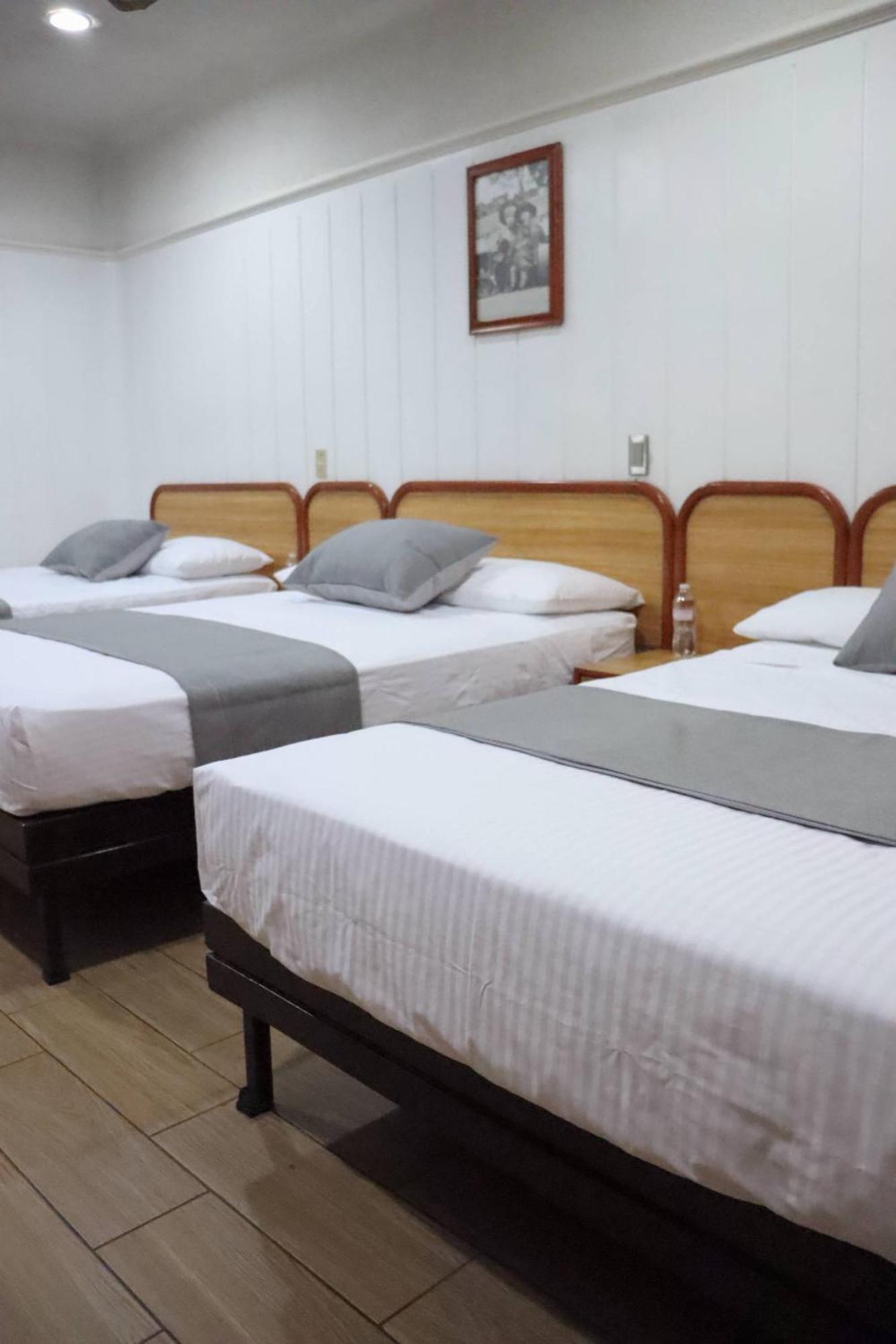 Hotel Riviera San Juan de los Lagos Luaran gambar